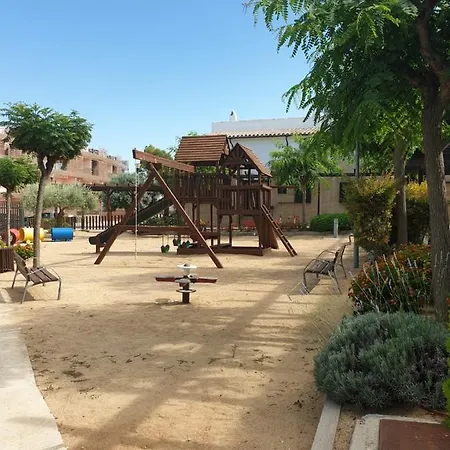 Casa En Les Oliveres Ideal Familias Con Ninos Holiday home *